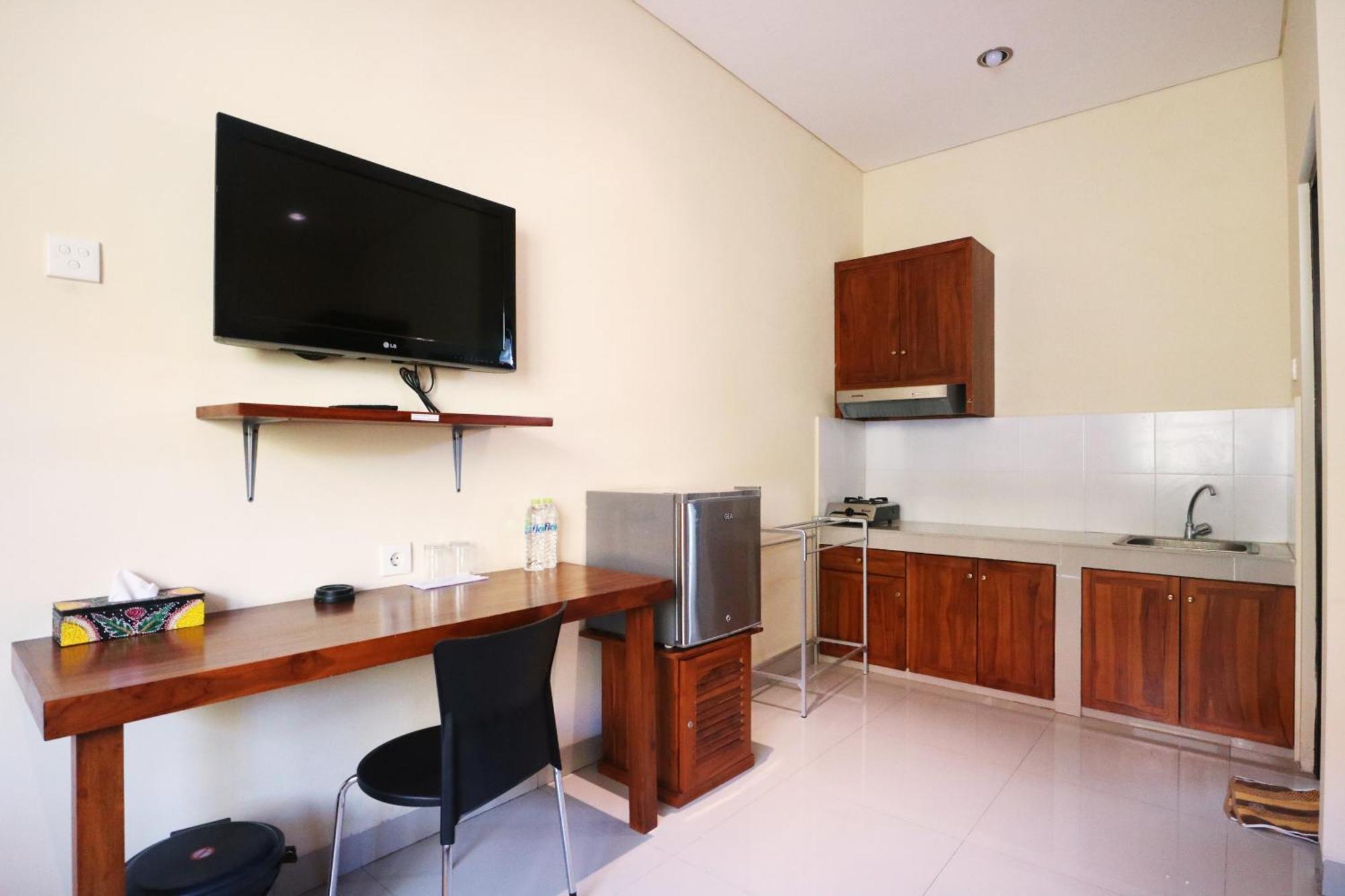 Dee Mansion Hotel Denpasar  Ngoại thất bức ảnh