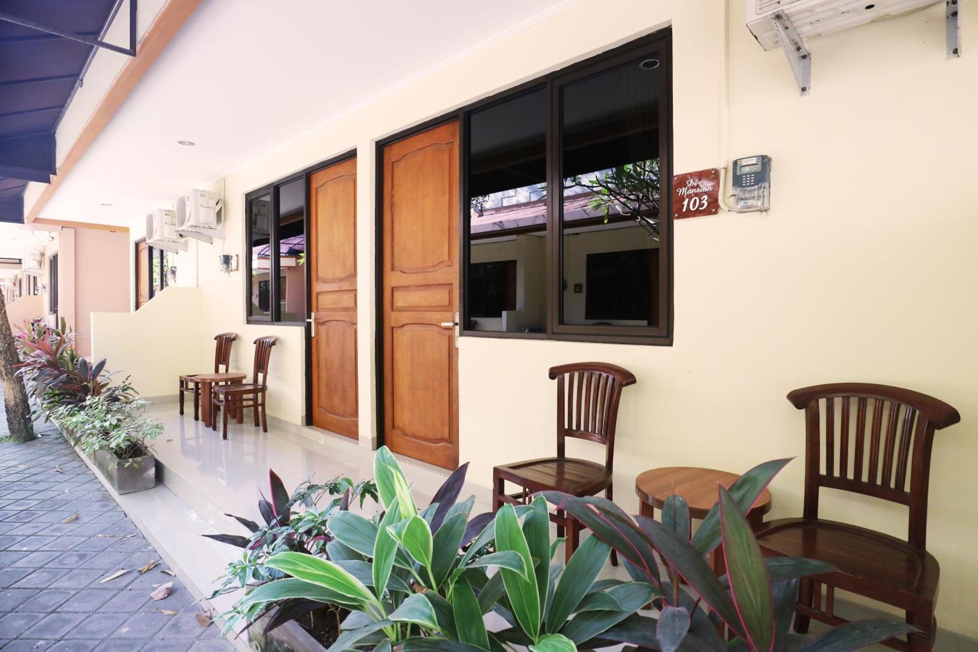 Dee Mansion Hotel Denpasar  Ngoại thất bức ảnh