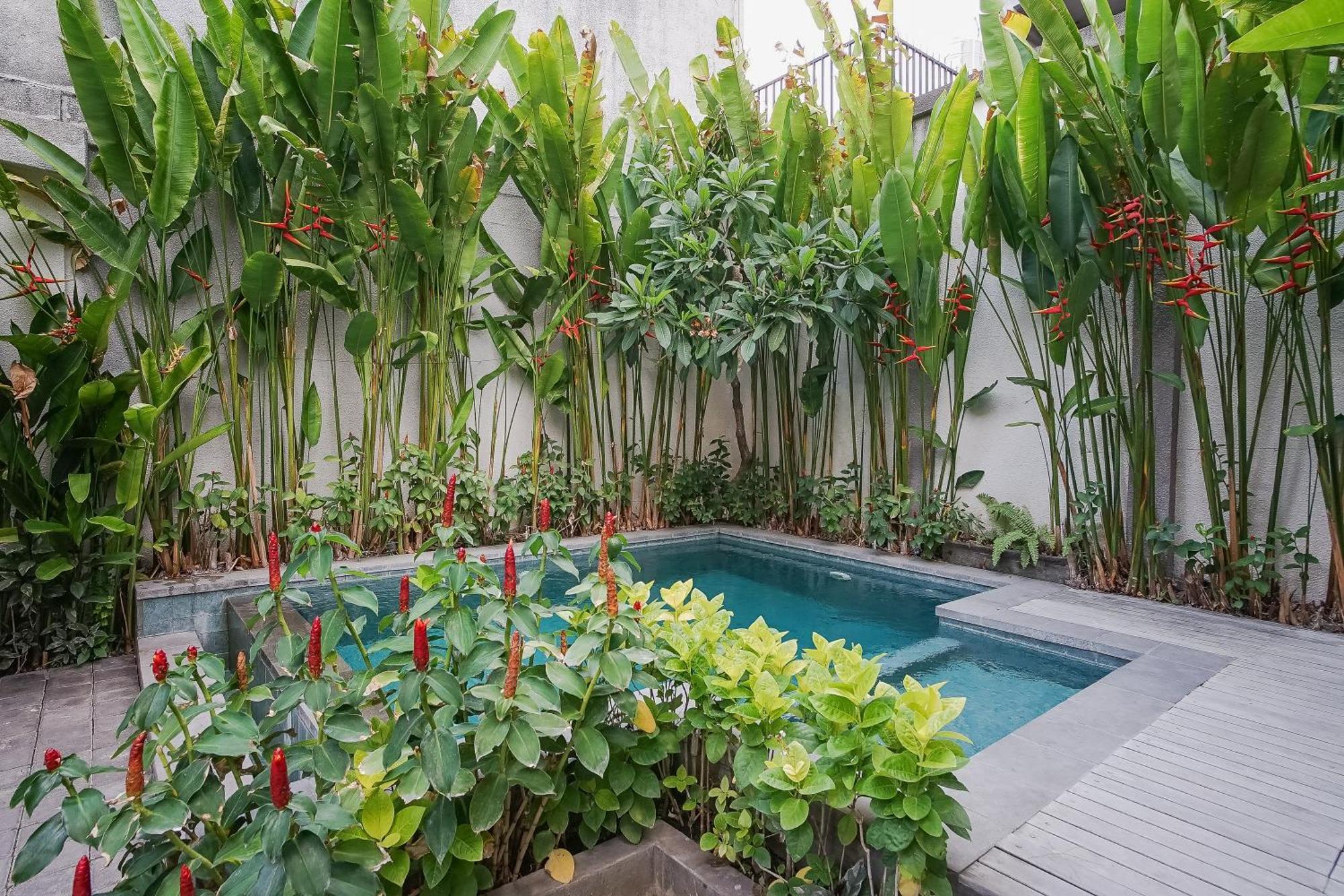 Dee Mansion Hotel Denpasar  Ngoại thất bức ảnh