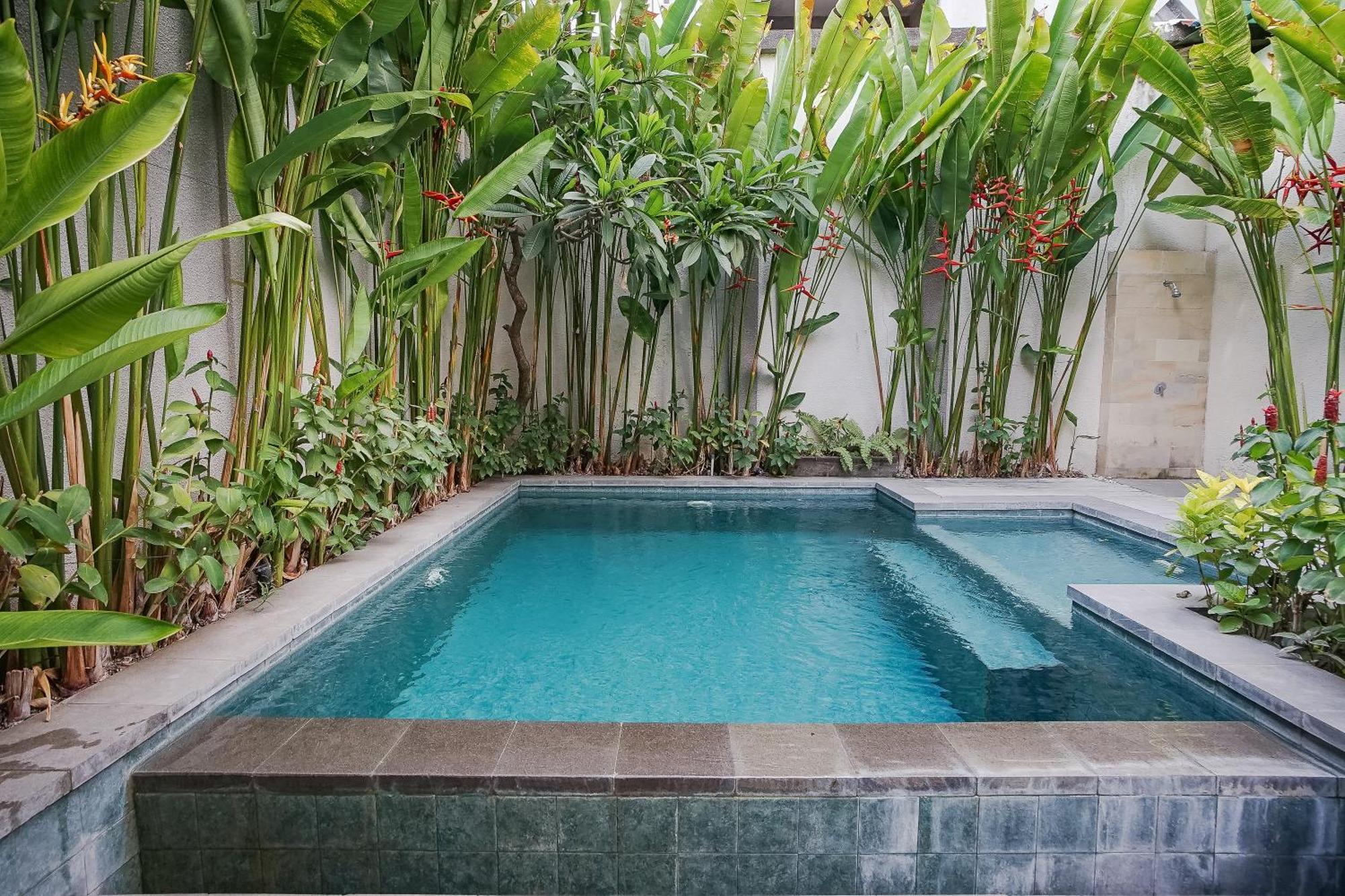 Dee Mansion Hotel Denpasar  Ngoại thất bức ảnh