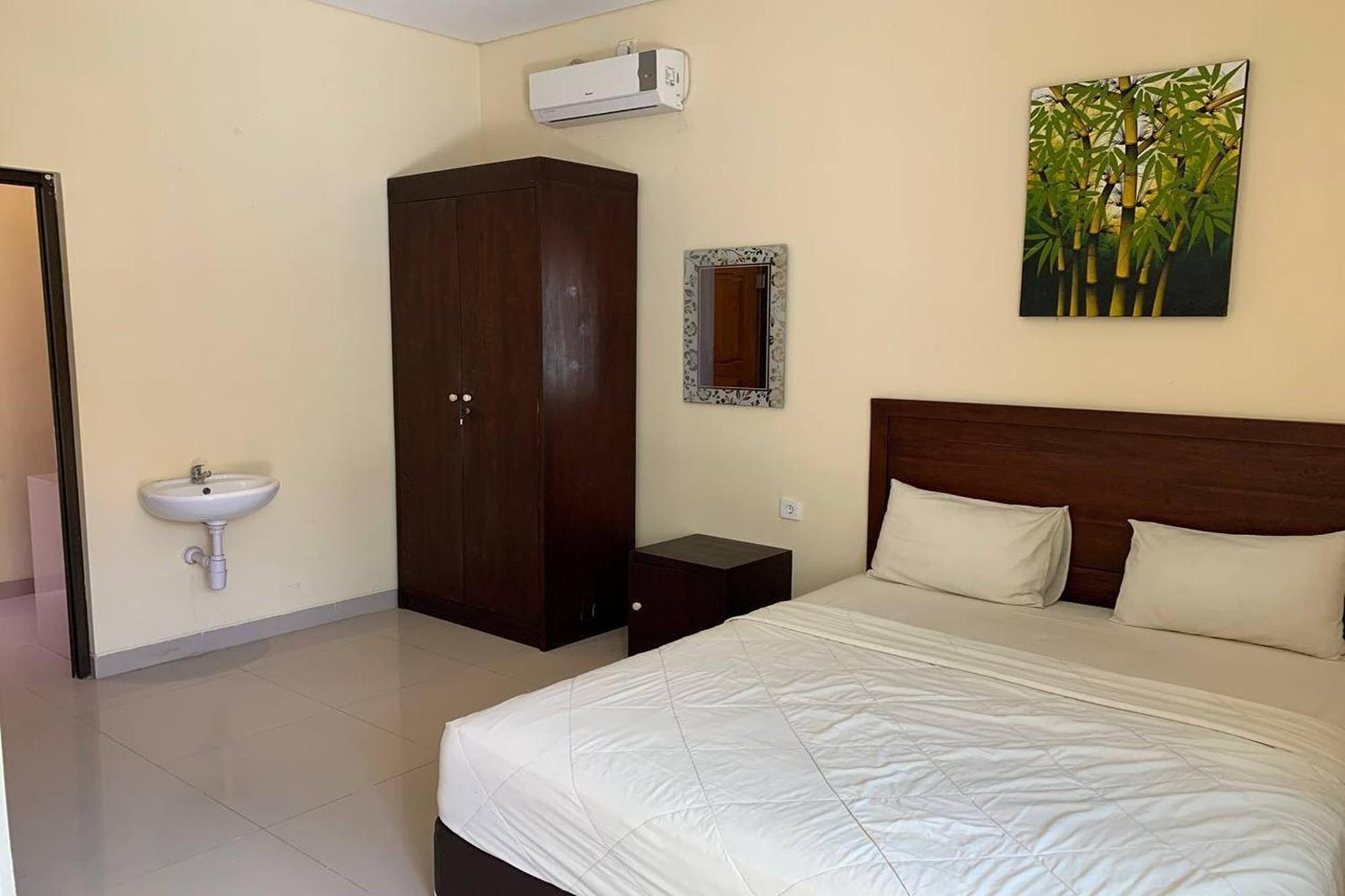 Dee Mansion Hotel Denpasar  Ngoại thất bức ảnh